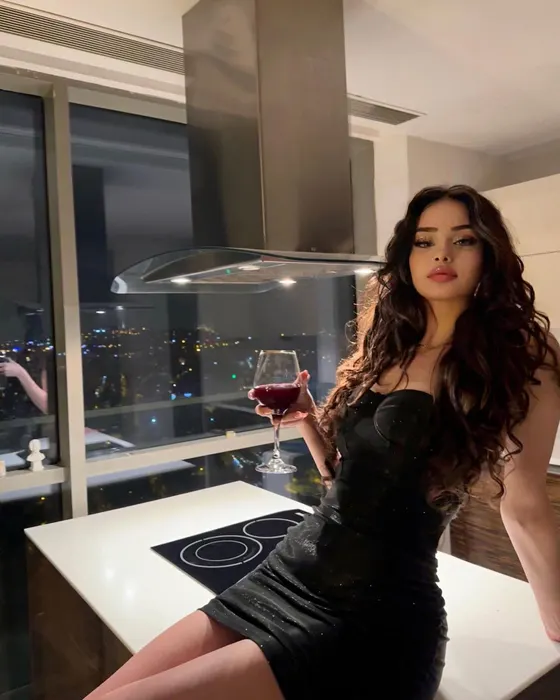 Aria, escort in Dubai โ photo 2