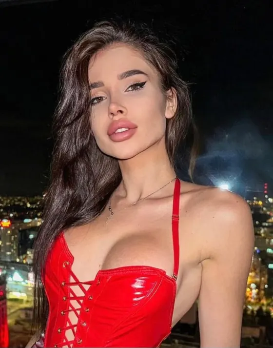 Camila, escort in Dubai โ photo 2