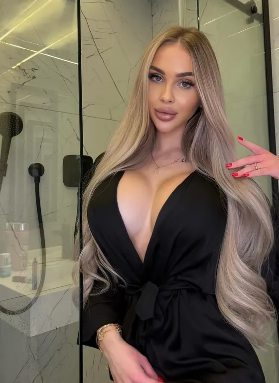 Chloe, escort in Dubai โ photo 2