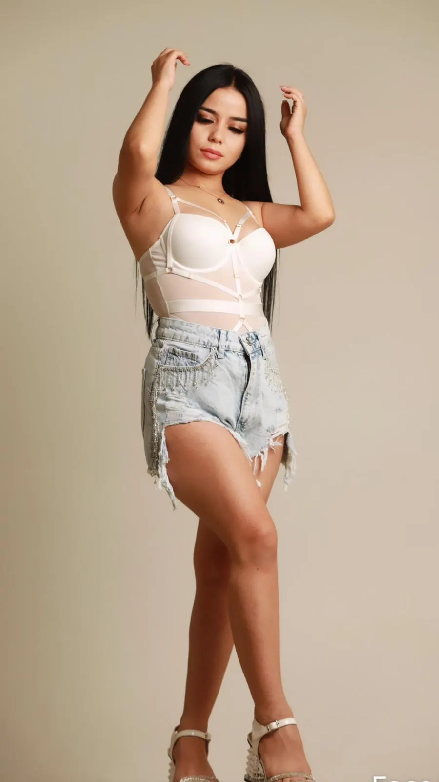 Dina, escort in Dubai