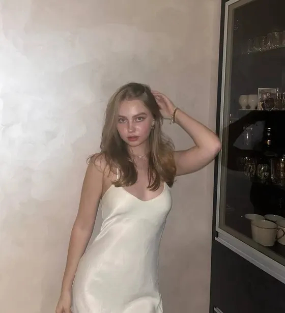 Sabrina, escort in Dubai โ photo 10