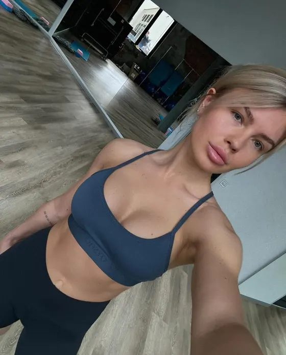 Tara, escort in Dubai โ photo 2