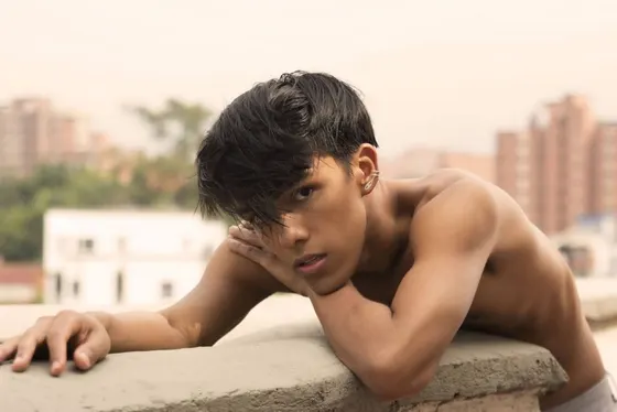 Adrian, male escort in Dubai โ photo 2