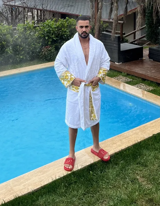 Adrian, male escort in Dubai โ photo 15