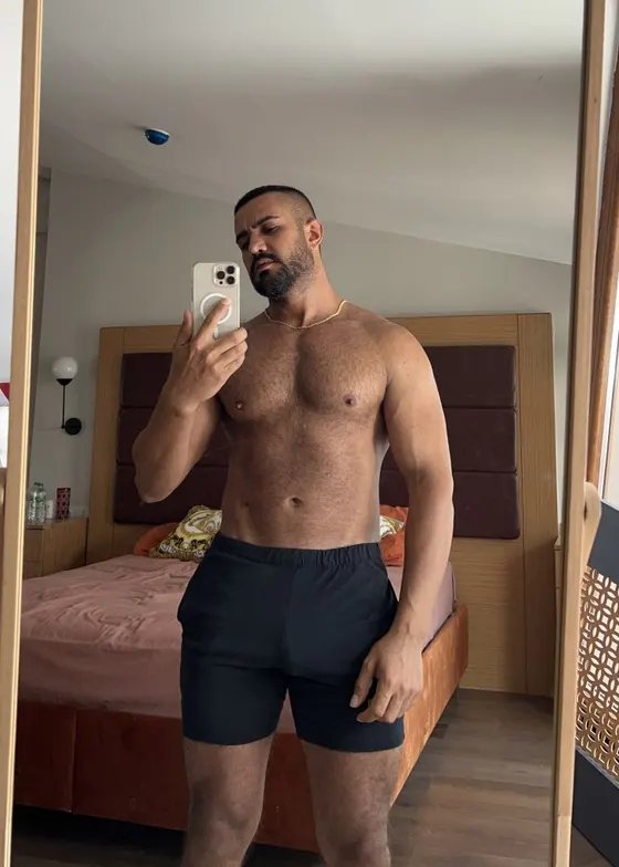 Adrian, male escort in Dubai โ photo 9