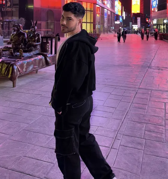 Adrian, male escort in Dubai — photo 7
