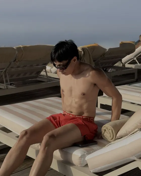 Adrian, Thai male escort in Dubai โ photo 6