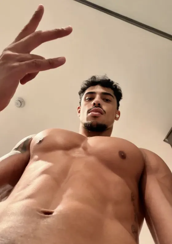 Andre, Brazilian male escort in Dubai โ photo 2