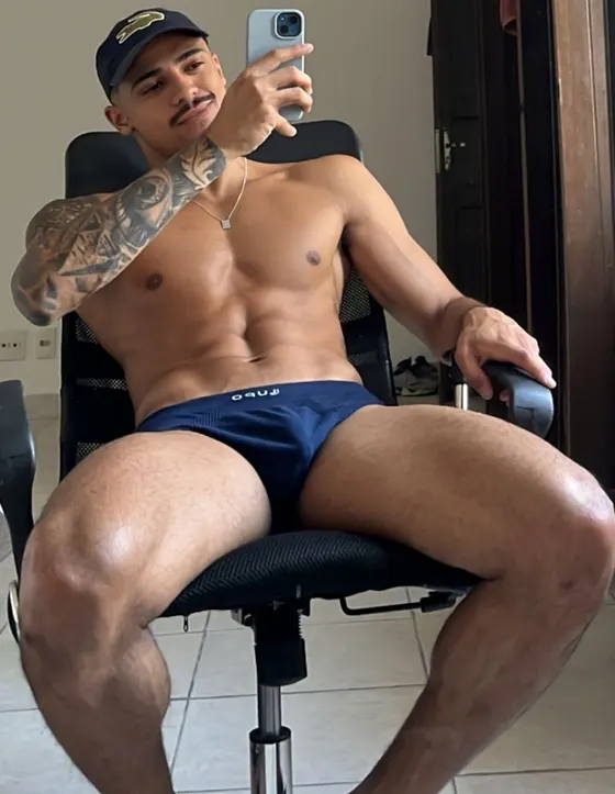 Andre, Brazilian male escort in Dubai โ photo 8