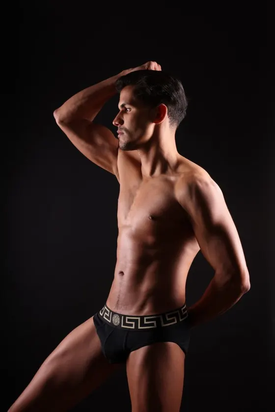 Andre, Brazilian male escort in Dubai โ photo 3