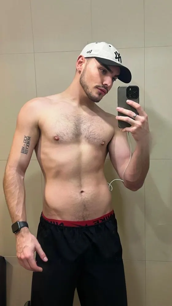 Andre, Russian male escort in Dubai โ photo 5