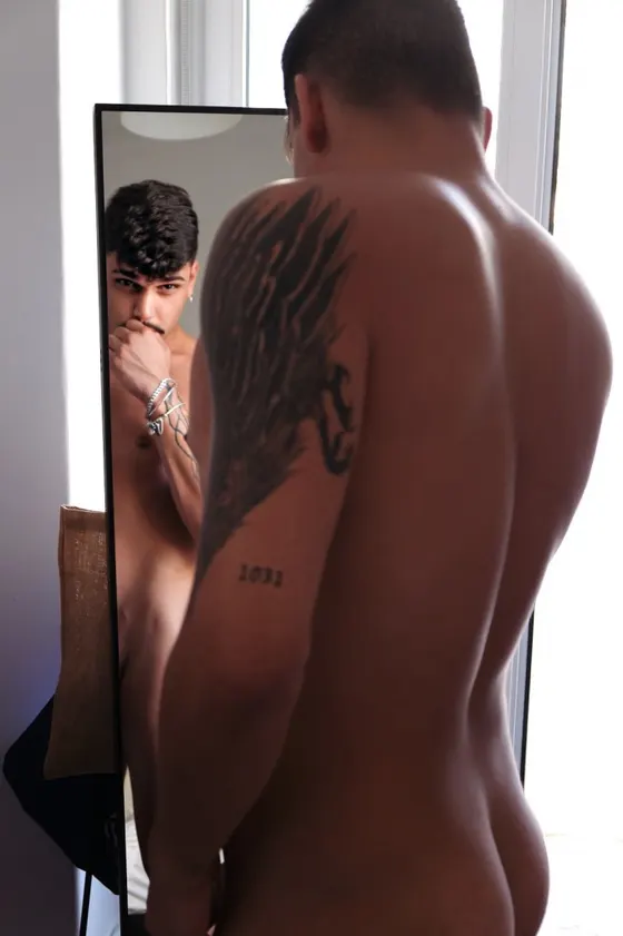 Anton, Brazilian male escort in Dubai โ photo 4