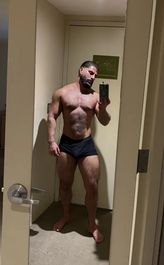 Daniel, Brazilian male escort in Dubai โ photo 7