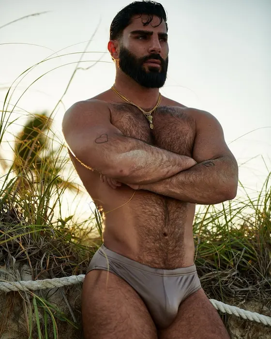 Daniel, Brazilian male escort in Dubai โ photo 8