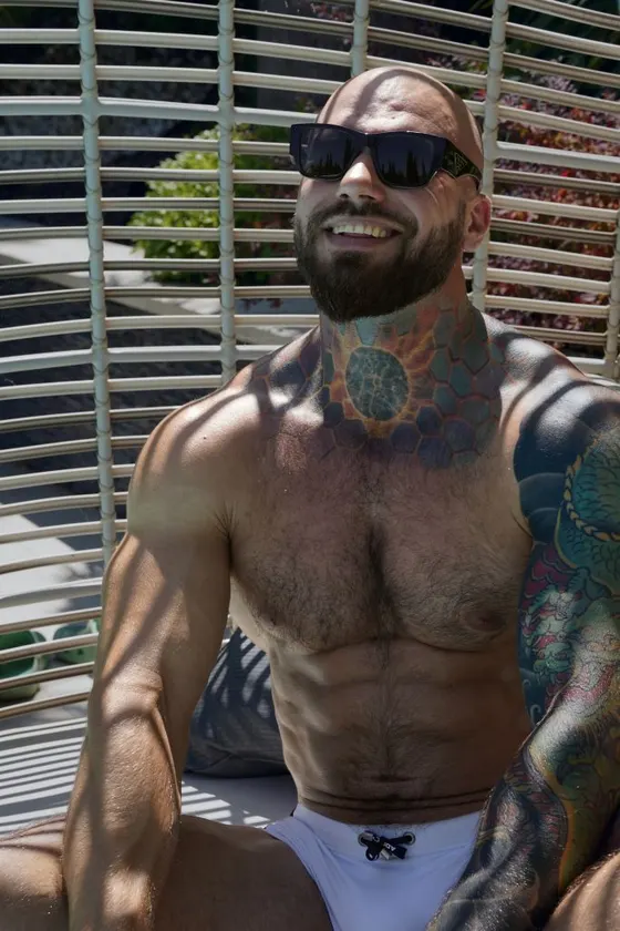 Daniel, Brazilian male escort in Dubai โ photo 7