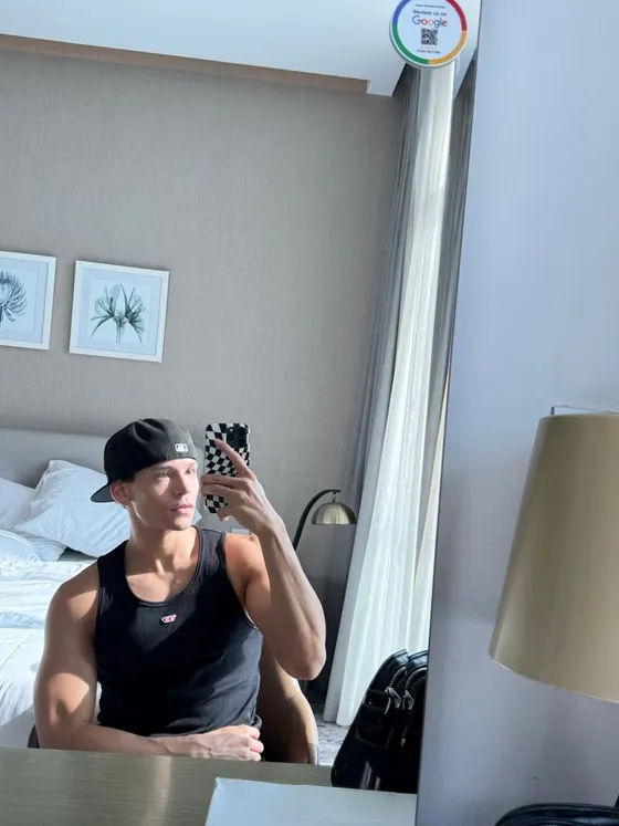 David, male escort in Dubai — photo 11
