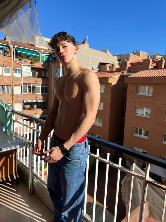 David, male escort in Dubai — photo 13