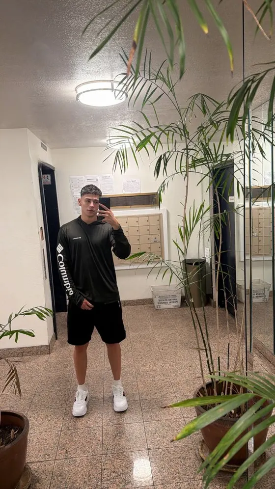 David, male escort in Dubai — photo 7