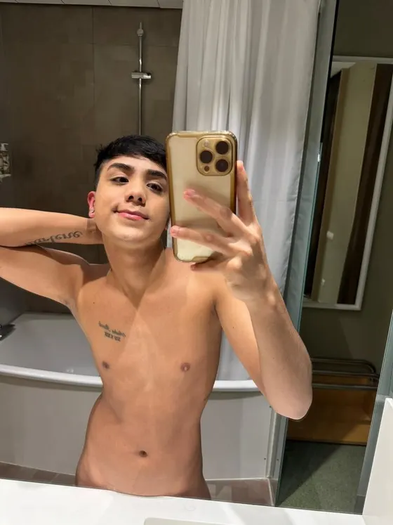 Dima, male escort in Dubai โ photo 7