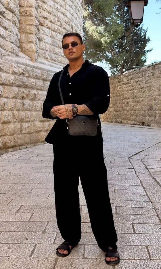 Dorian, male escort in Dubai โ photo 3