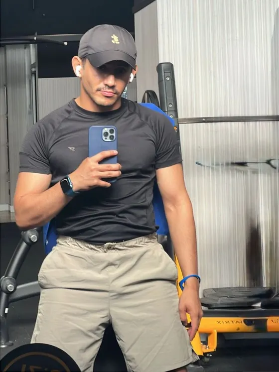 Erik, male escort in Dubai โ photo 4