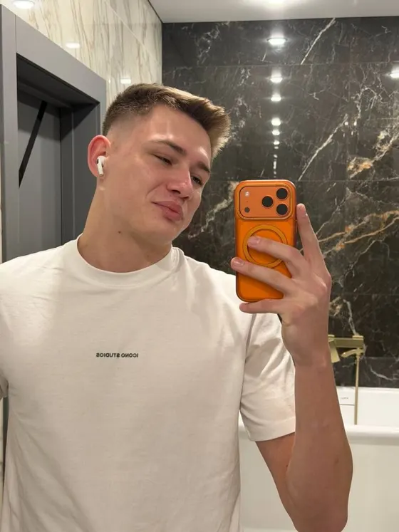 Ethan, Brazilian male escort in Dubai โ photo 2