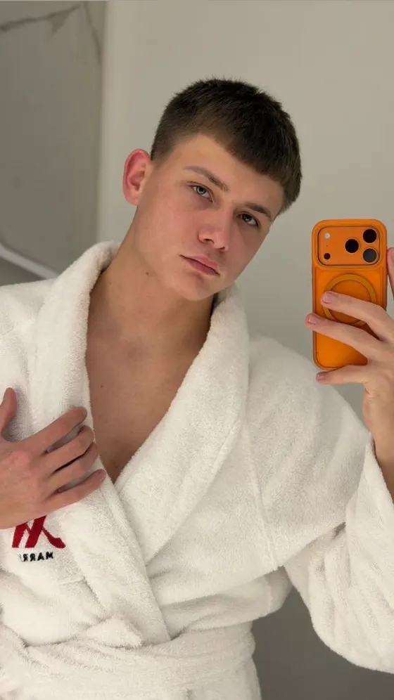 Ethan, Brazilian male escort in Dubai โ photo 4