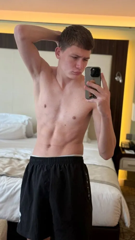 Ethan, Brazilian male escort in Dubai โ photo 8