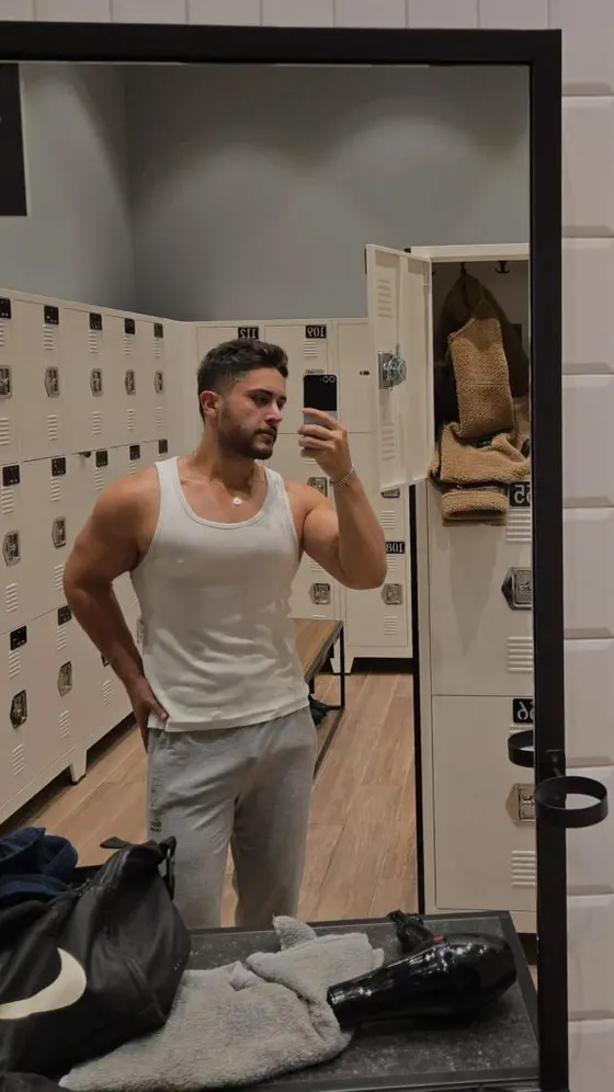 Felix, Brazilian male escort in Dubai โ photo 3
