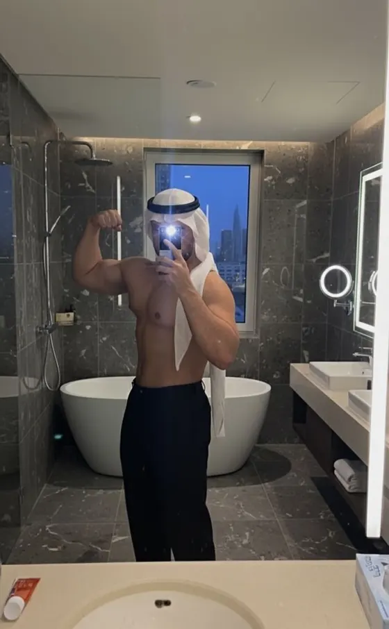 Felix, Brazilian male escort in Dubai โ photo 4