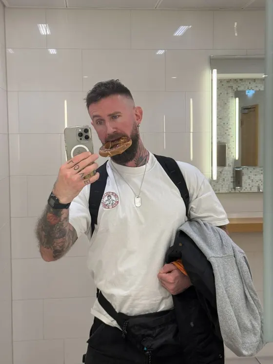 Felix, male escort in Dubai โ photo 11