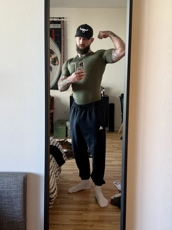 Felix, male escort in Dubai โ photo 9