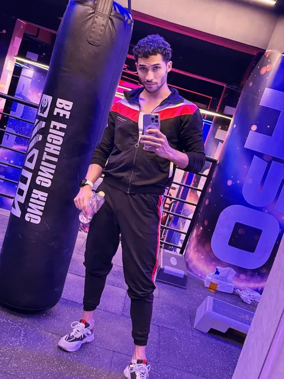 Felix, Brazilian male escort in Dubai โ photo 5