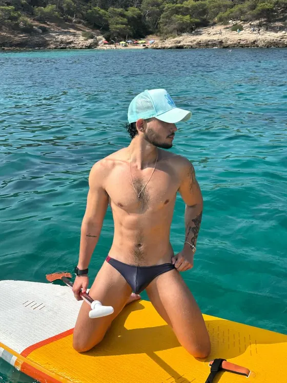 Finn, male escort in Dubai โ photo 10