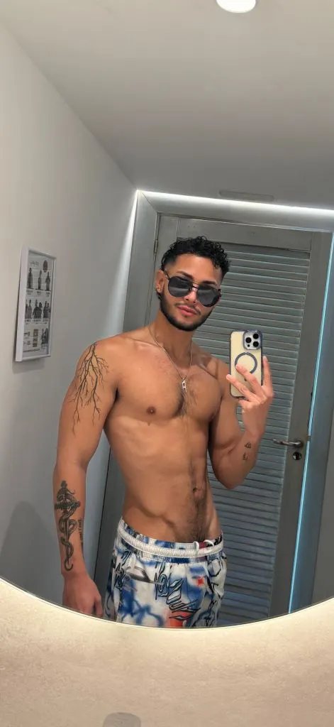 Finn, male escort in Dubai โ photo 9
