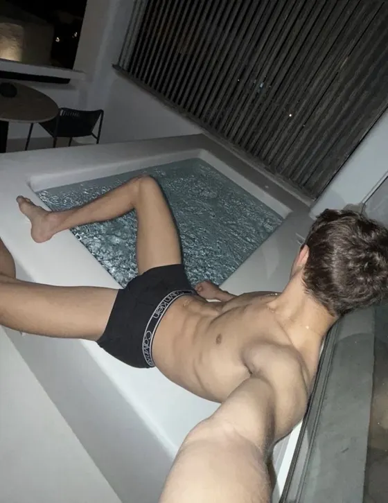 Finn, Brazilian male escort in Dubai โ photo 3