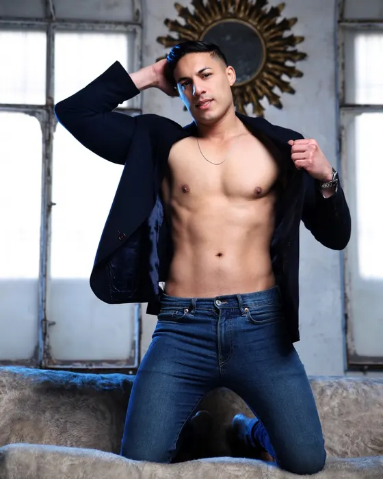 Finn, male escort in Dubai โ photo 9