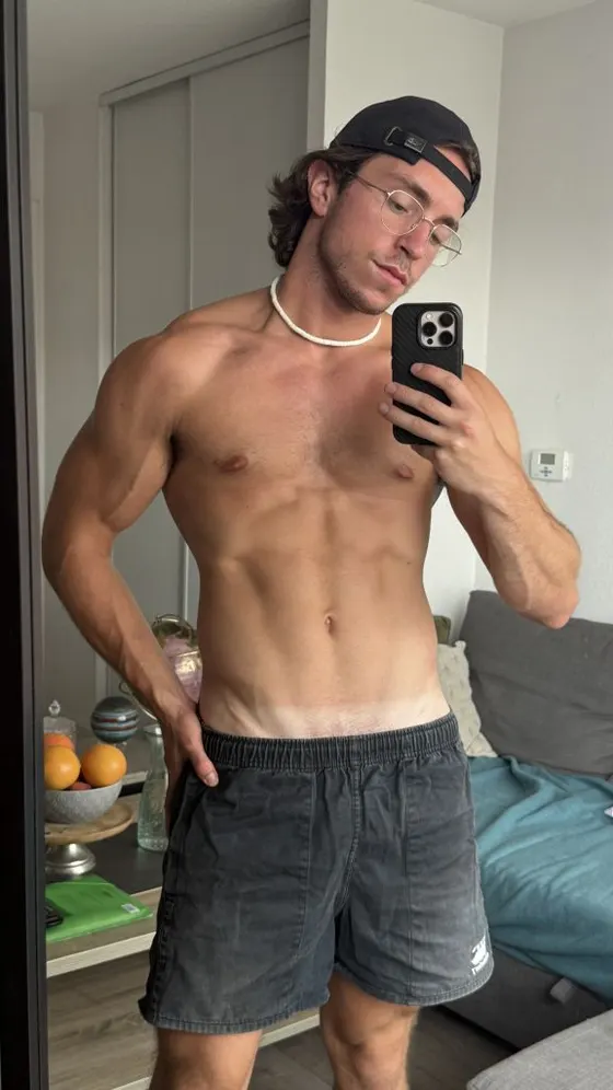 Gabriel, Russian male escort in Dubai โ photo 13