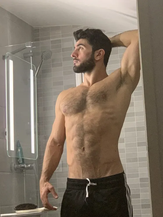 Gabriel, male escort in Dubai โ photo 6