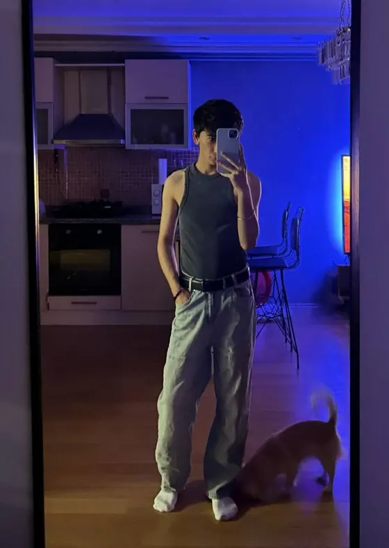 Hugo, Asian male escort in Dubai — photo 15