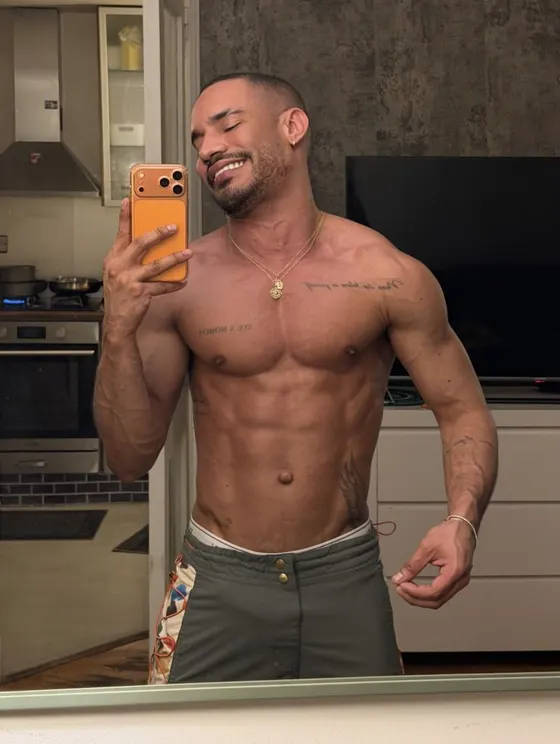 Jake, male escort in Dubai โ photo 12