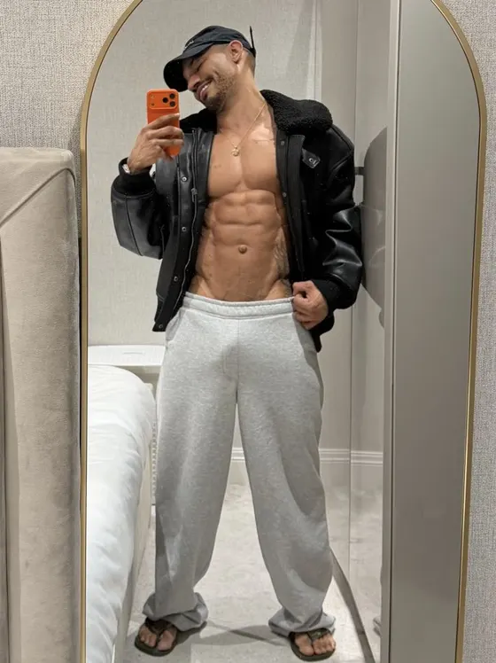 Jake, male escort in Dubai โ photo 6