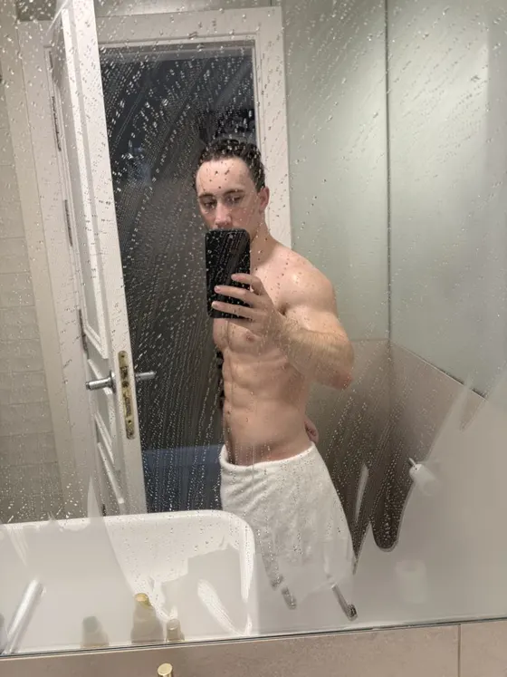 Kevin, Russian male escort in Dubai — photo 12