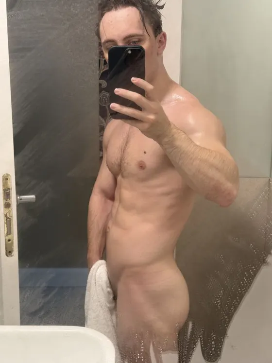 Kevin, Russian male escort in Dubai — photo 8