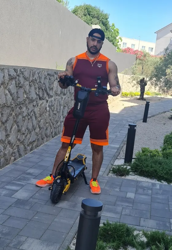Liam, Ebony male escort in Dubai โ photo 11
