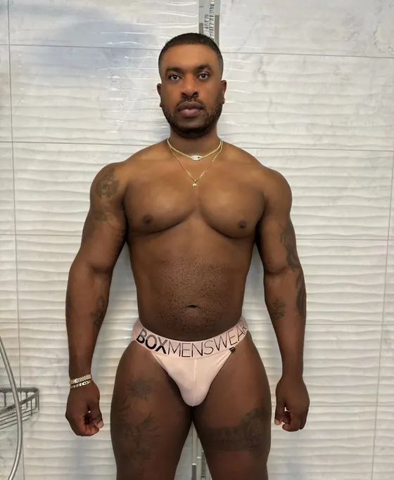 Liam, Ebony male escort in Dubai โ photo 2
