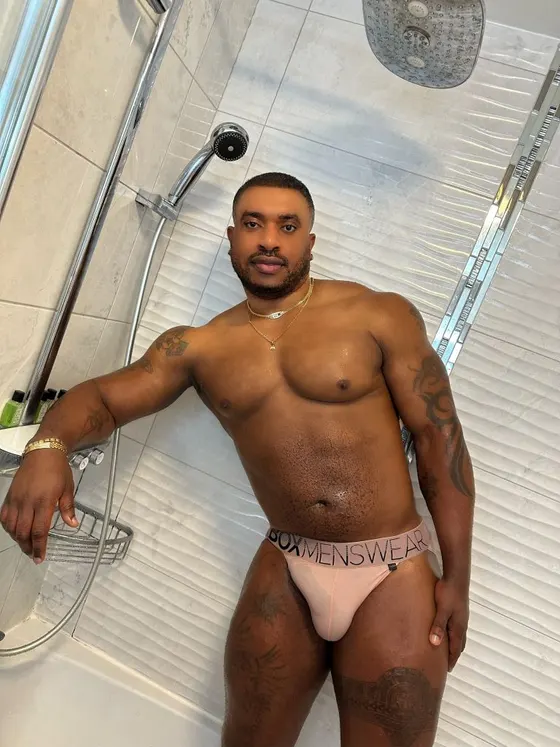 Liam, Ebony male escort in Dubai โ photo 3