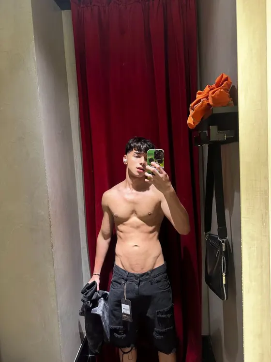 Liam, Brazilian male escort in Dubai โ photo 4