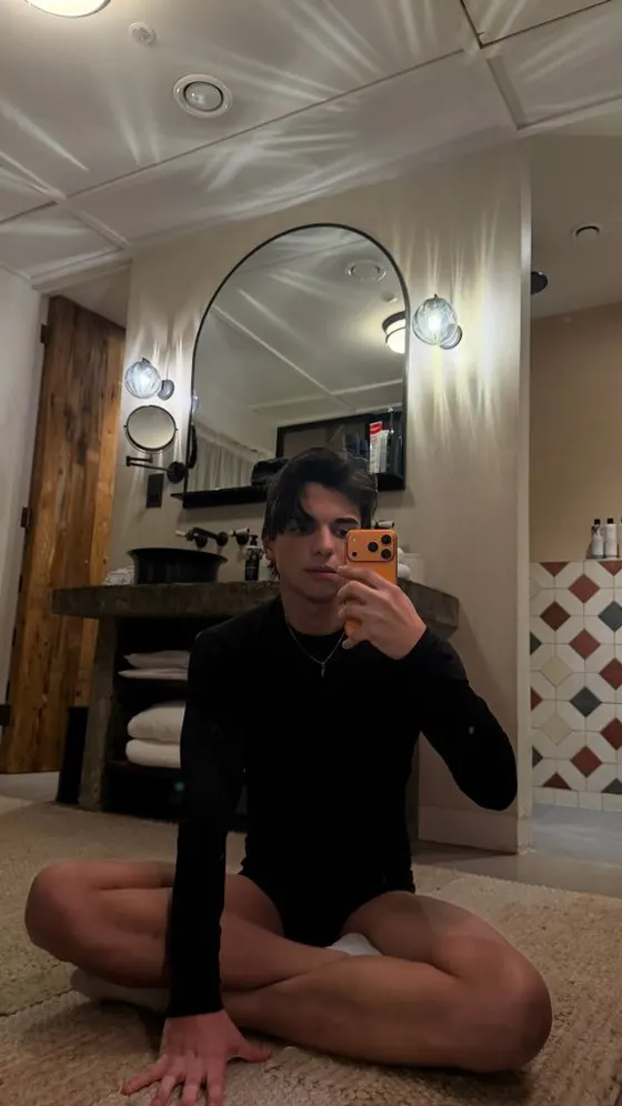 Liam, Brazilian male escort in Dubai โ photo 9