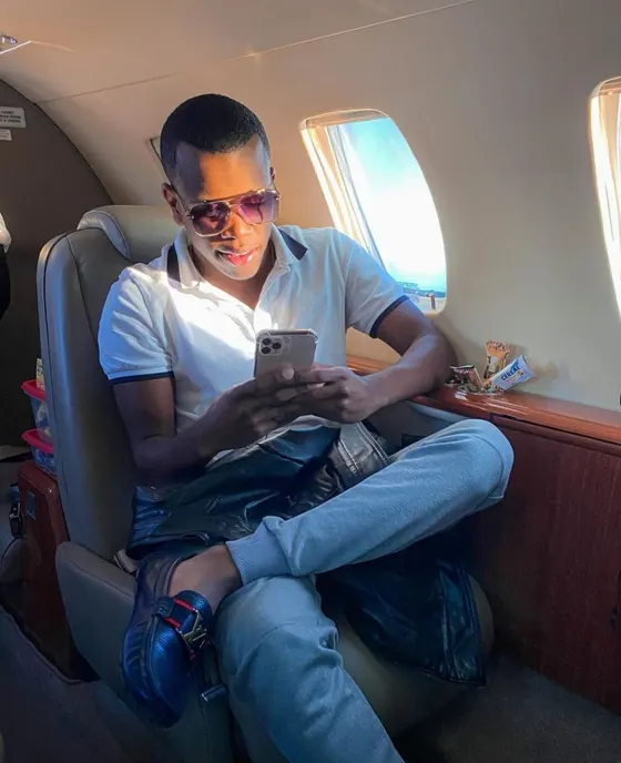 Lucas, male escort in Dubai โ photo 16